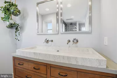 2407 Grays Ferry Avenue, Philadelphia, PA 19146 - Photo 29