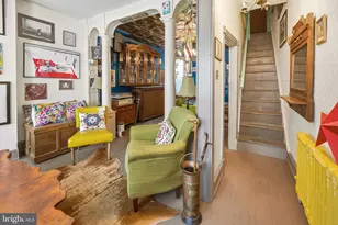 521 Mountain St, Philadelphia, PA 19148 - Photo 3