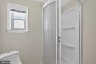 1439 E Oxford St, Philadelphia, PA 19125 - Photo 23