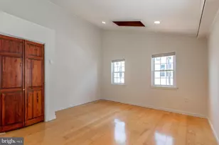 1439 E Oxford St, Philadelphia, PA 19125 - Photo 15