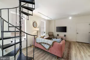 1502 N 17th St, Philadelphia, PA 19121 - Photo 5