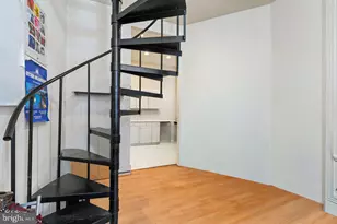 1502 N 17th St, Philadelphia, PA 19121 - Photo 23
