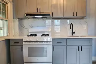 4202 Tyson Ave, Philadelphia, PA 19135 - Photo 9