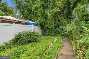 822 E Woodlawn St, Philadelphia, PA 19138 - Photo 31