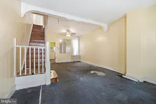 822 E Woodlawn St, Philadelphia, PA 19138 - Photo 3