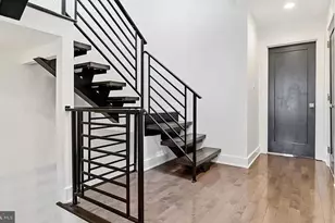 2002 E Moyamensing Ave, Philadelphia, PA 19148 - Photo 11