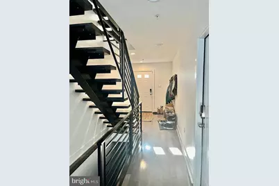 2002 E Moyamensing Avenue, Philadelphia, PA 19148 - Photo 3