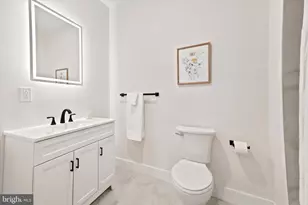 609 E Locust Ave, Philadelphia, PA 19144 - Photo 17