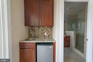2147 Ellsworth St, Philadelphia, PA 19146 - Photo 9
