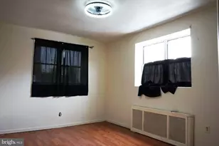 2601 S Iseminger St, Philadelphia, PA 19148 - Photo 3