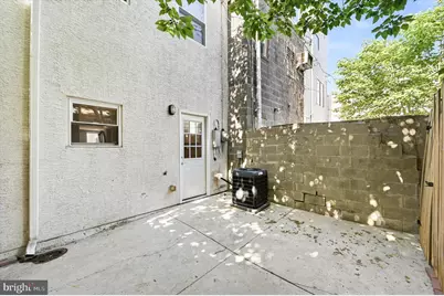 2237 Sears Street, Philadelphia, PA 19146 - Photo 15