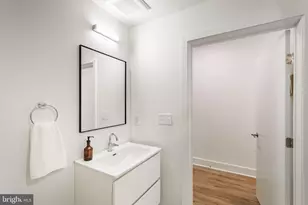 2101 Washington Ave, Philadelphia, PA 19146 - Photo 11