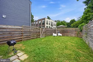 64 W Queen Ln, Philadelphia, PA 19144 - Photo 15