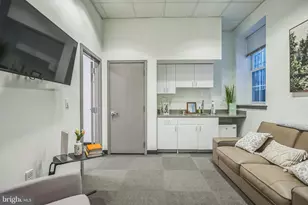 221820 Race St, Philadelphia, PA 19103 - Photo 15