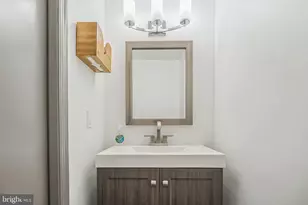 221820 Race St, Philadelphia, PA 19103 - Photo 19