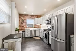 1832 S Sartain St, Philadelphia, PA 19148 - Photo 13