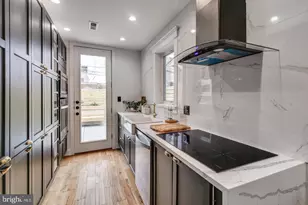2571 Trenton Ave, Philadelphia, PA 19125 - Photo 11