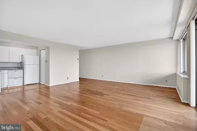 2401 Pennsylvania Avenue #15C52, Philadelphia, PA 19130 - Photo 11
