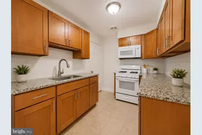 2041 N 15th Street, Philadelphia, PA 19121 - Photo 3