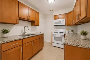 2041 N 15th St, Philadelphia, PA 19121 - Photo 3