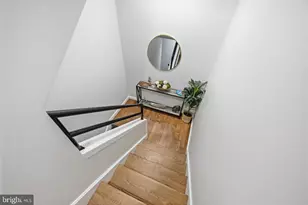 2568 Collins St, Philadelphia, PA 19125 - Photo 17