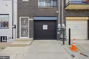2568 Collins St, Philadelphia, PA 19125 - Photo 29