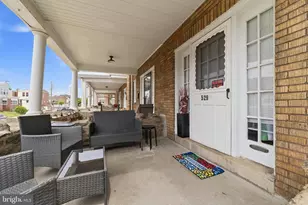 529 E Clarkson Ave, Philadelphia, PA 19120 - Photo 3