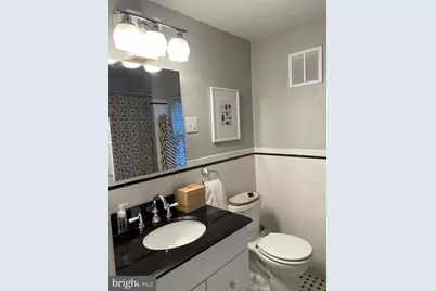 776 S Martin Street, Philadelphia, PA 19146 - Photo 19