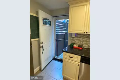 776 S Martin Street, Philadelphia, PA 19146 - Photo 13