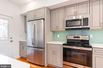 1719 Erdman Street, Philadelphia, PA 19130 - Photo 5