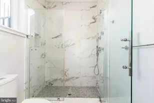 1719 Erdman St, Philadelphia, PA 19130 - Photo 21