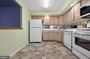 2015 Welsh Rd, Philadelphia, PA 19115 - Photo 7