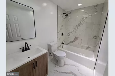 1426 Dondill Place, Philadelphia, PA 19122 - Photo 5