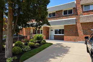 1426 Dondill Pl, Philadelphia, PA 19122 - Photo 1