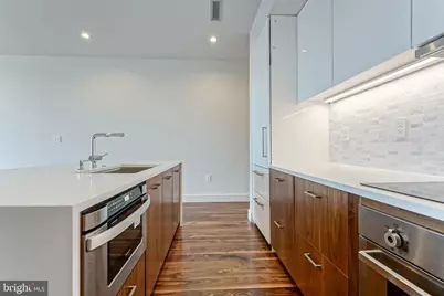 621 S 24th Street #308, Philadelphia, PA 19146 - Photo 5