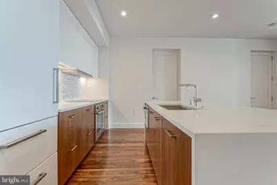 621 S 24th Street #308, Philadelphia, PA 19146 - Photo 3