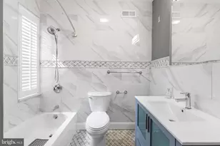 2422 S Juniper St, Philadelphia, PA 19148 - Photo 15
