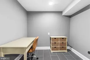 2422 S Juniper St, Philadelphia, PA 19148 - Photo 25