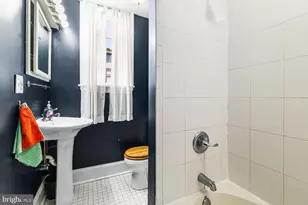 2225 Pemberton St, Philadelphia, PA 19146 - Photo 21