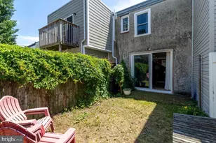 2225 Pemberton St, Philadelphia, PA 19146 - Photo 29