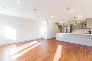 1515 Brown St, Philadelphia, PA 19130 - Photo 5