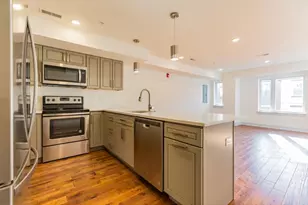 1515 Brown St, Philadelphia, PA 19130 - Photo 3