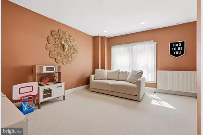 414 W Price Street, Philadelphia, PA 19144 - Photo 33