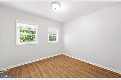 928 N. Bambrey, Philadelphia, PA 19130 - Photo 29