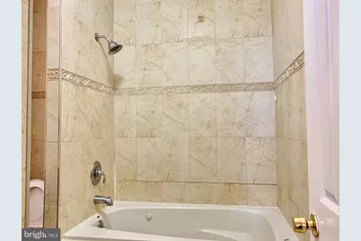 1216 S Broad Street #UNIT 2F, Philadelphia, PA 19146 - Photo 7
