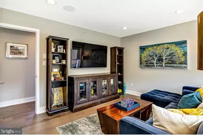 305 Green Street, Philadelphia, PA 19123 - Photo 25
