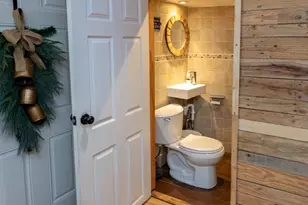 3633 N Hereford Ln, Philadelphia, PA 19114 - Photo 33