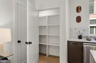 954 N 6th St, Philadelphia, PA 19123 - Photo 11
