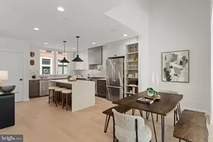 954 N 6th St, Philadelphia, PA 19123 - Photo 9