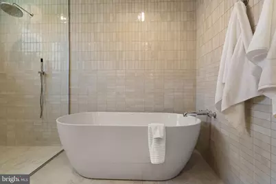 954 N 6th Street, Philadelphia, PA 19123 - Photo 37